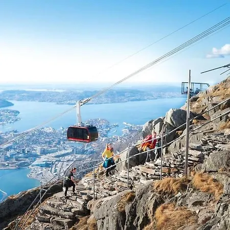 Brand New And Luxurious Penthouse In Centre! Bergen