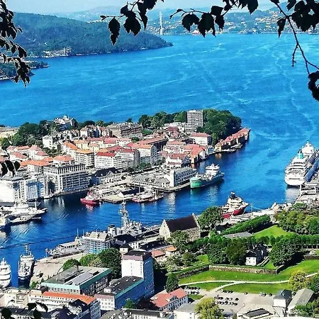 Brand New And Luxurious Penthouse In Centre! Bergen