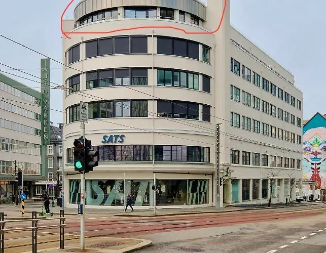 Brand New And Luxurious Penthouse In Centre! * Bergen